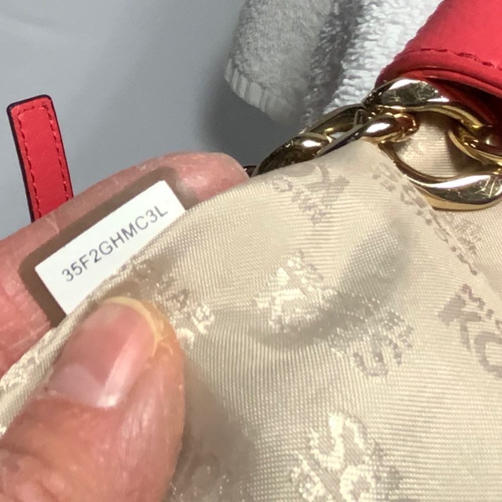 Michael Kors Salmon Pink Leather Crossbody - Picture 16 of 16